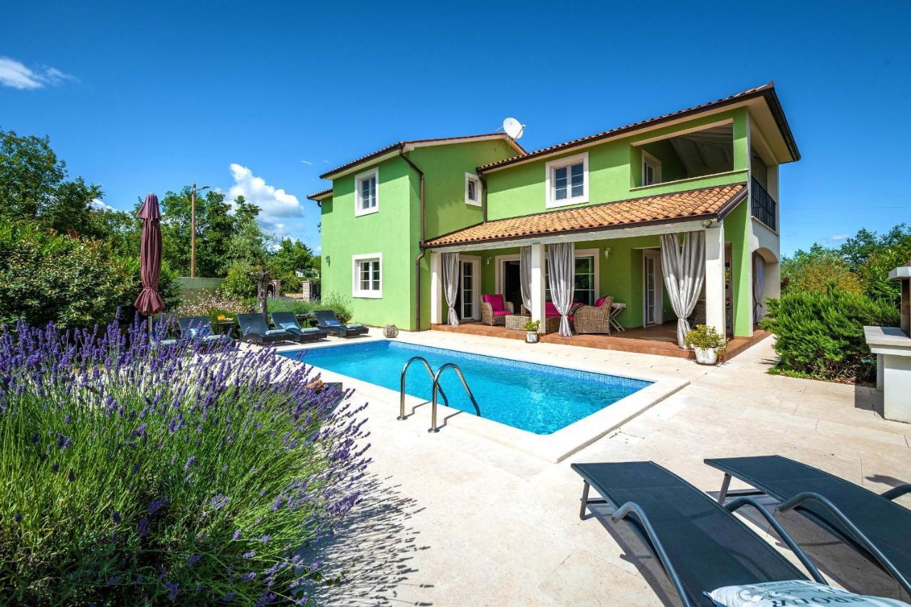 Villa Branca 6+2 Krnica Exteriér fotografie